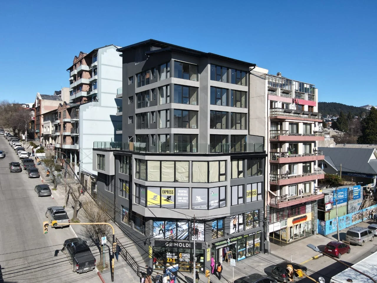 La obra en su contexto urbano.